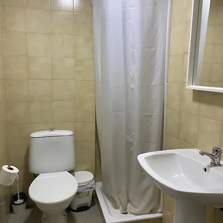 아파트 Piso Familiar De 3hab Con Piscina En