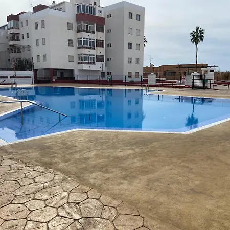 Piso Familiar De 3hab Con Piscina En * Адехе
